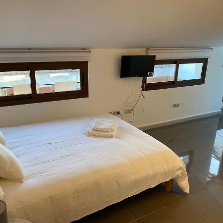 Apartamentos Fuente Arriba Poyales Del Hoyo Esterno foto