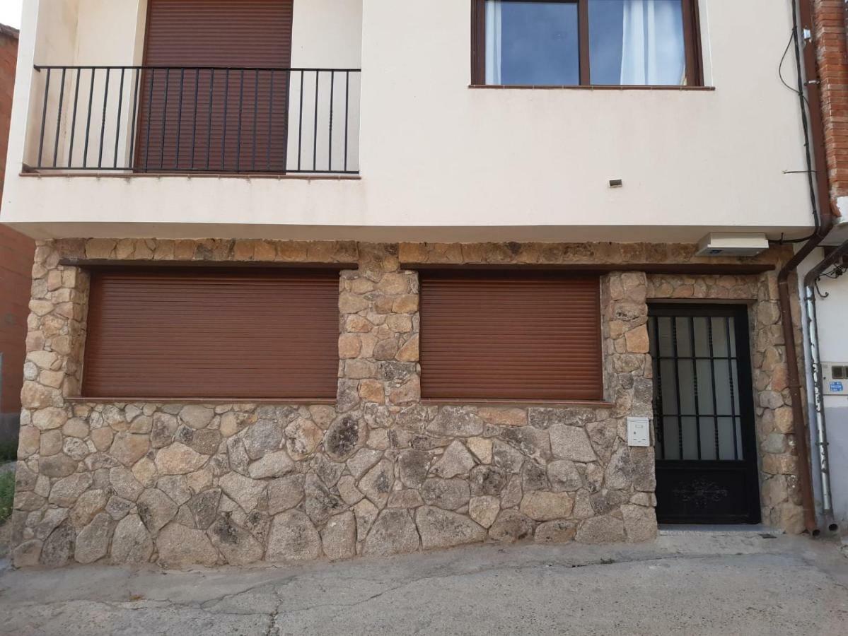 Apartamentos Fuente Arriba Poyales Del Hoyo Esterno foto